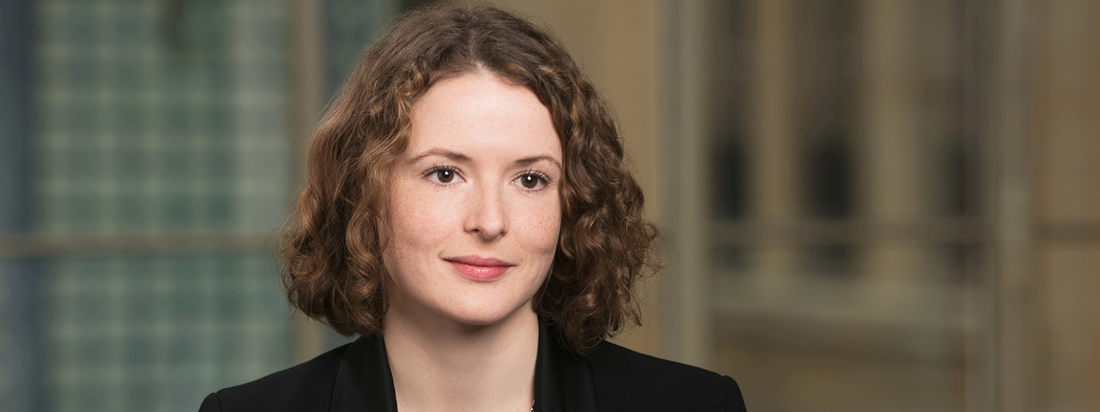 Interviews with Our Editors: In Conversation with Gwen de Vries, Director,  International Group Content & Market Development at Wolters Kluwer Legal &  Regulatory, U.S. - Kluwer Arbitration Blog